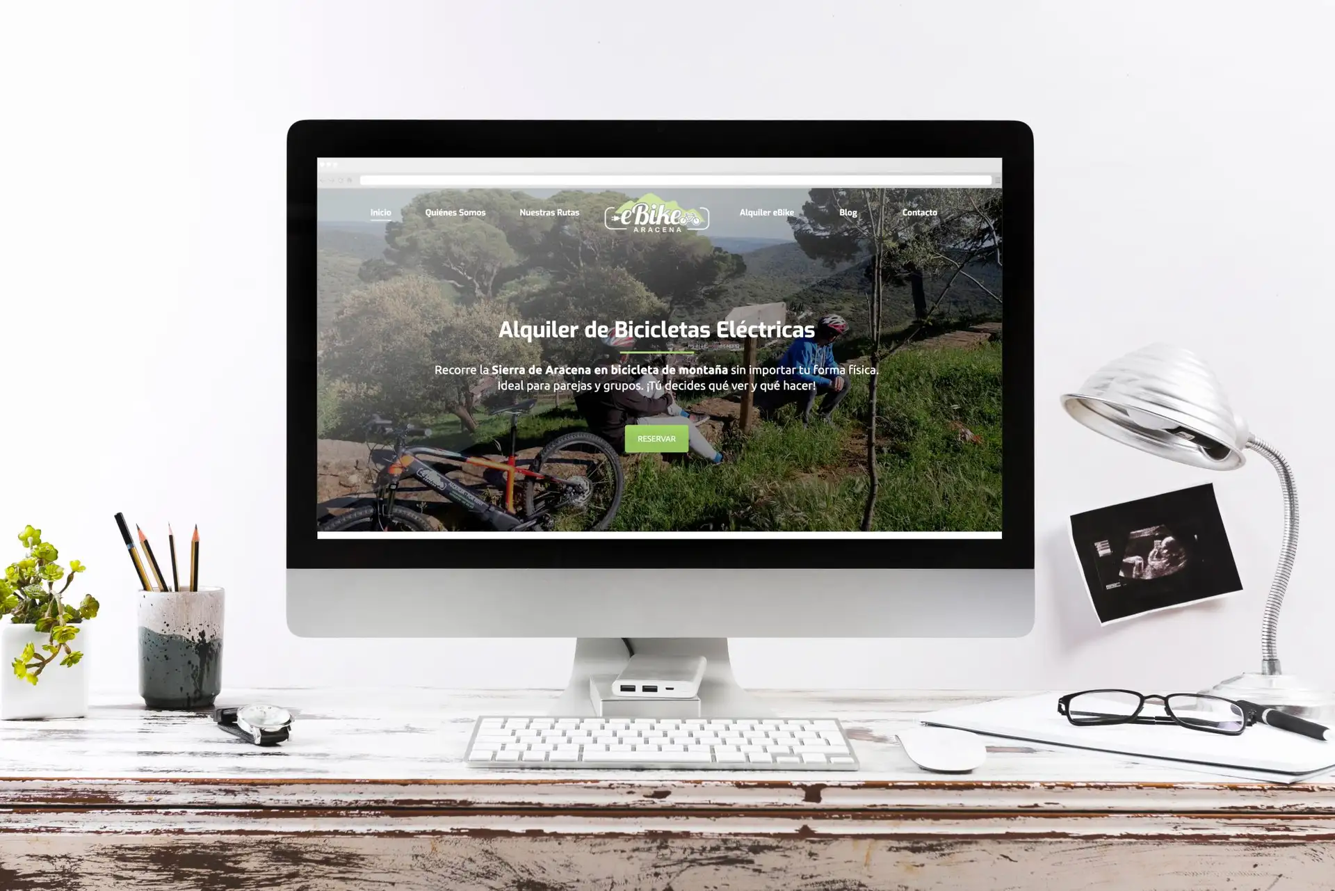 Escritorio con la web